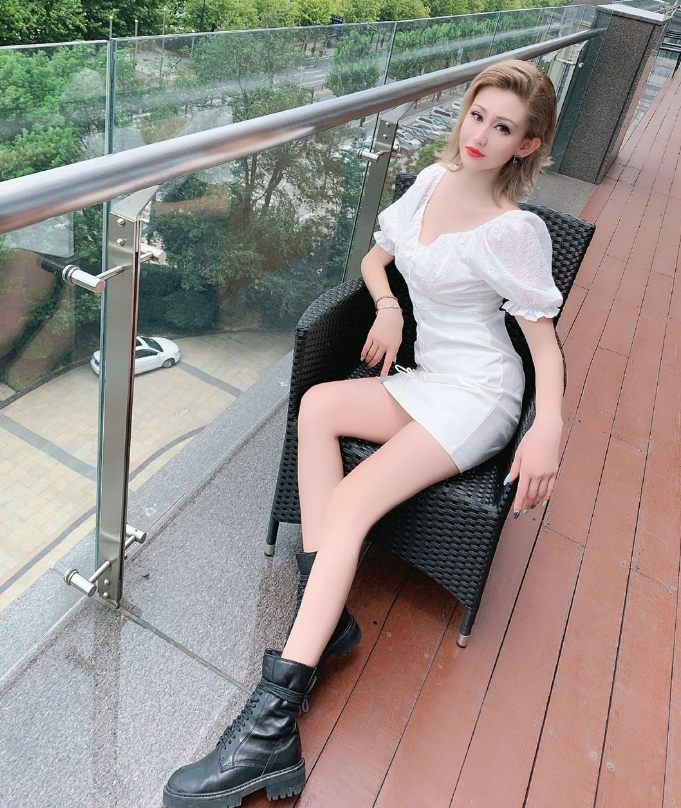 兼职萝莉白虎学妹