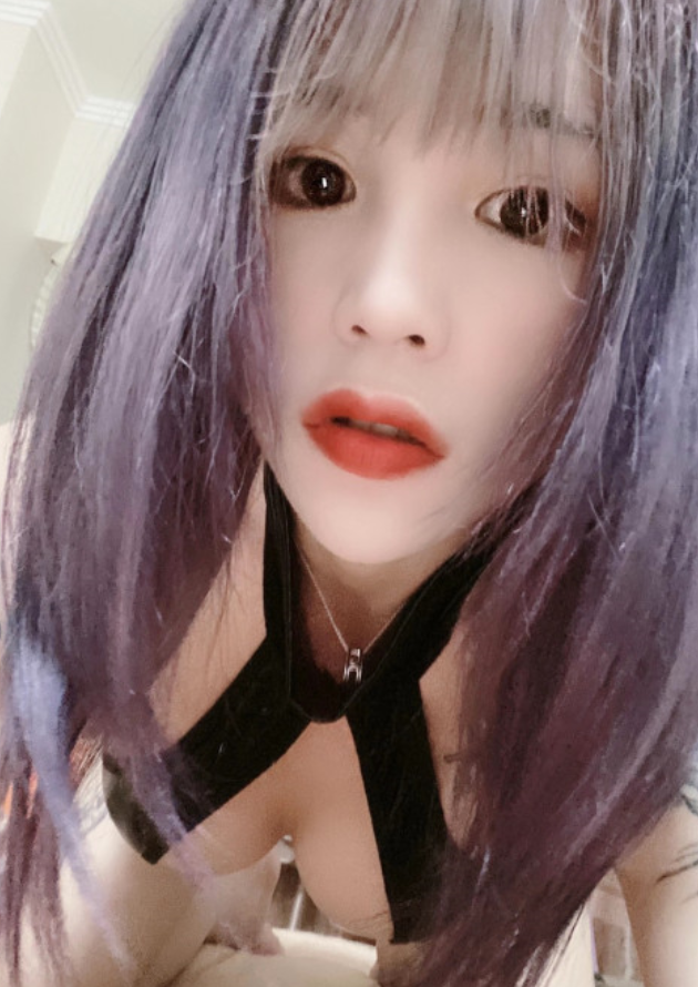 可爱的伪娘小姐姐李诗诗（不是女人）